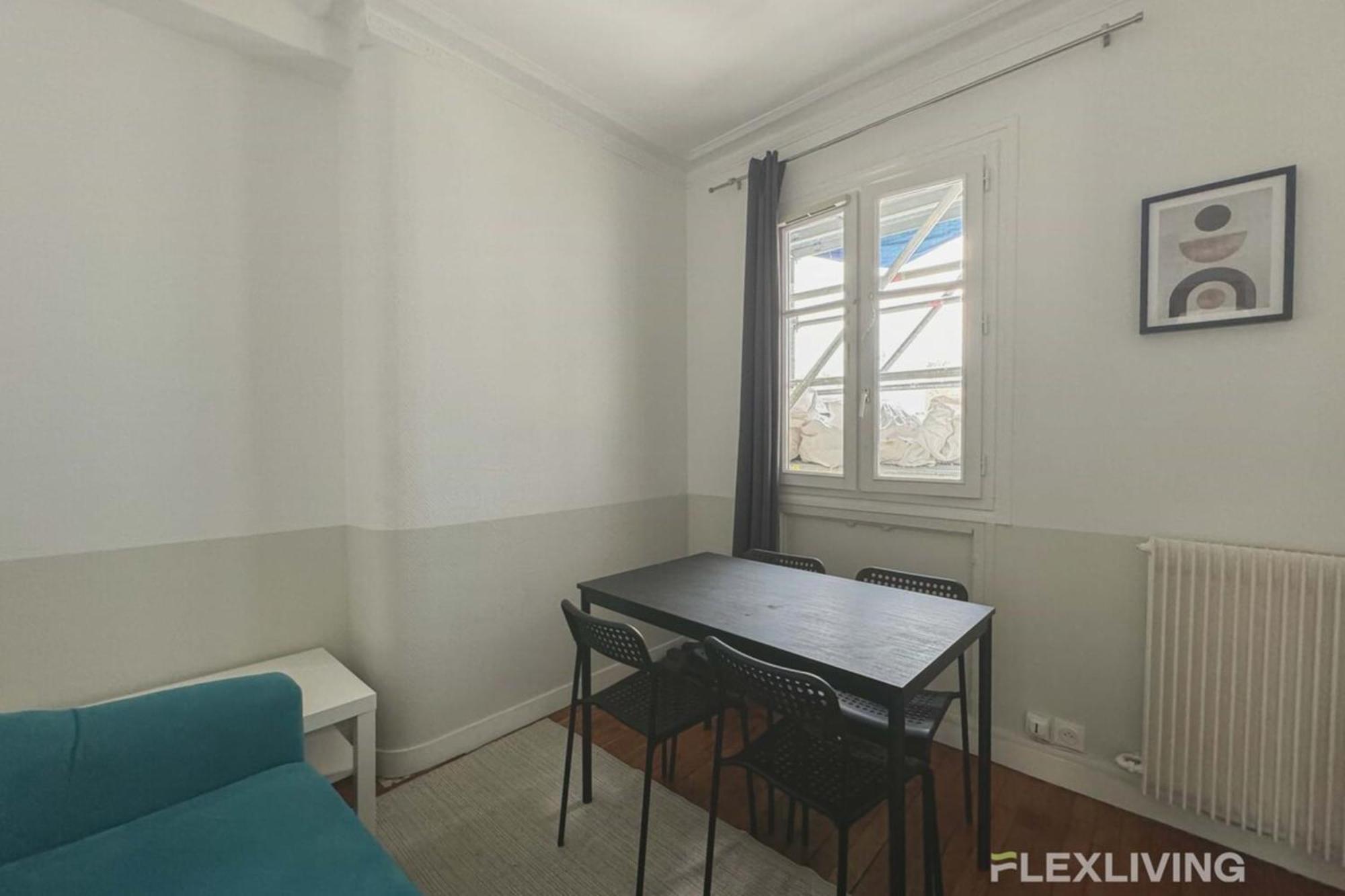 Flexliving - - Prague Paris